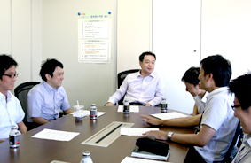 まずは、みなさんの所属部署について教えてください。